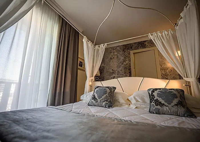 Ca' D'oro Tre Stelle Superior Adults Only 호텔