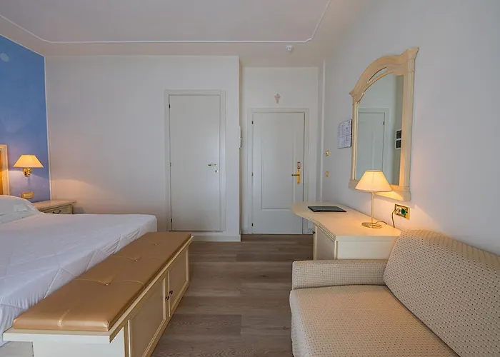 Ca' D'oro Tre Stelle Superior Adults Only