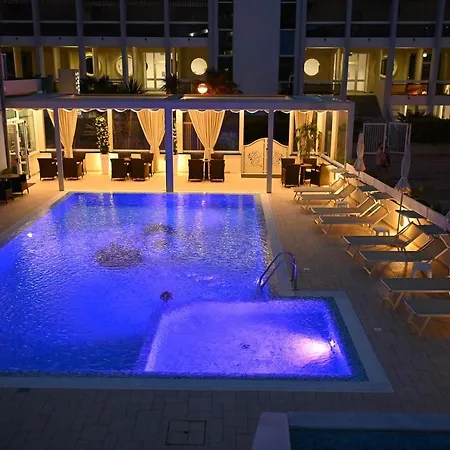 Ca' D'oro Tre Stelle Superior Adults Only 3* ביביונה