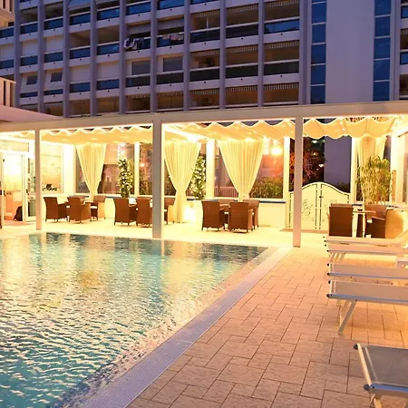 Ca' D'oro Tre Stelle Superior Adults Only ביביונה