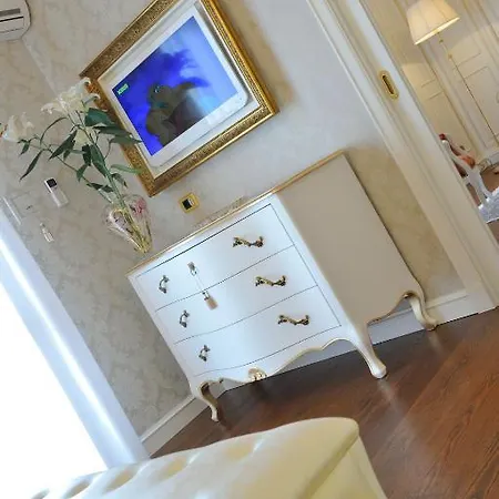 Ca' D'oro Tre Stelle Superior Adults Only מלון 3*