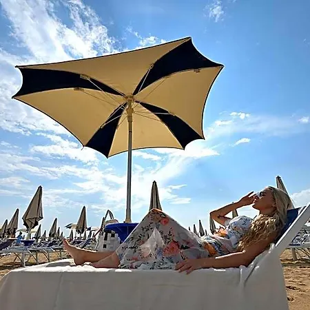 Ca' D'oro Tre Stelle Superior Adults Only Ξενοδοχείο Μπιμπιόνε