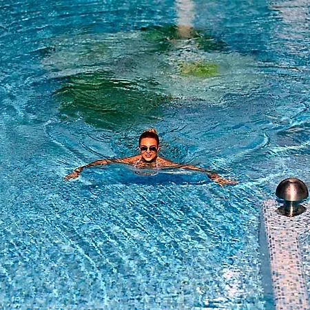 Ca' D'oro Tre Stelle Superior Adults Only 3* Бибионе