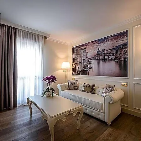 Отель Ca' D'oro Tre Stelle Superior Adults Only