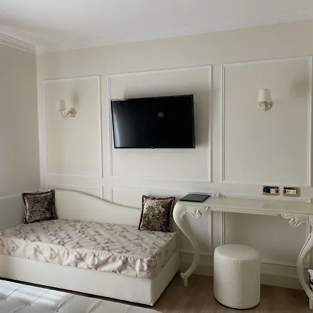 Ca' D'oro Tre Stelle Superior Adults Only 3*