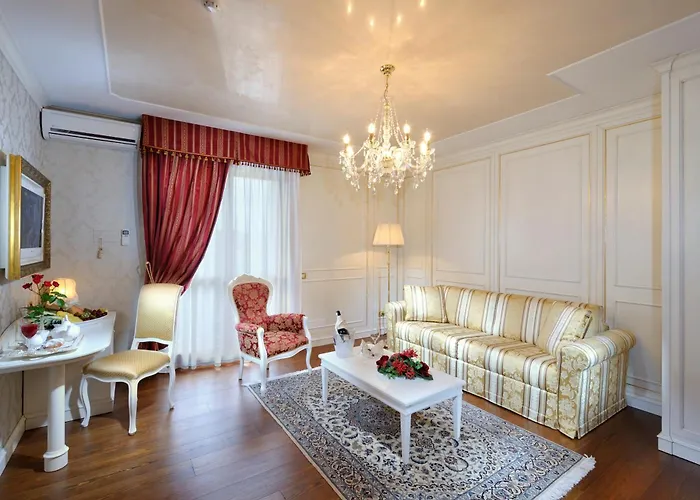 Ca' D'oro Tre Stelle Superior Adults Only