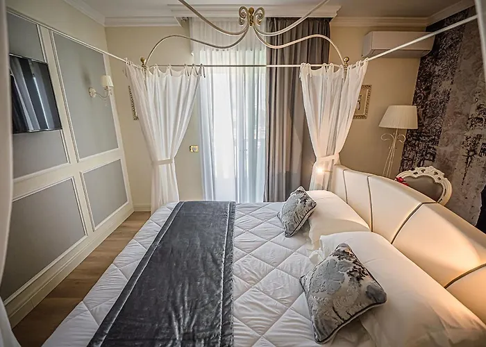 Ca' D'oro Tre Stelle Superior Adults Only Hotel